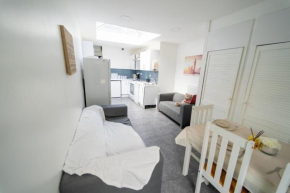 Equipped Studios next to UOB and QE and close to city!